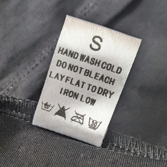 New! Akira Long Sleeve Mesh Corset Inspired Cropped Tie Back Top - Picture 10 of 12